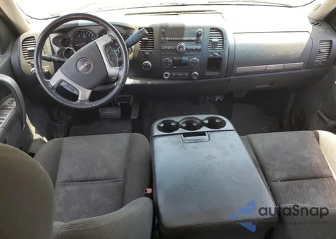 2010 GMC Sierra K1500 Sle z USA, uszkodzony, nr VIN 3GTRKVE34AG147341